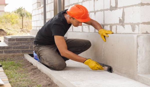 damp-proofing-a-wall-c2m800